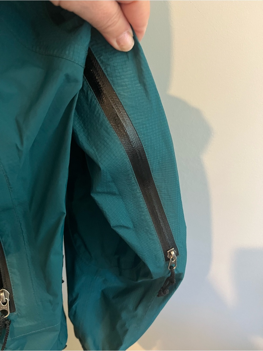 L.L. Bean Mens Teal Hooded Waterproof Goretex Rain Jacket Vintage - Picture 6 of 12